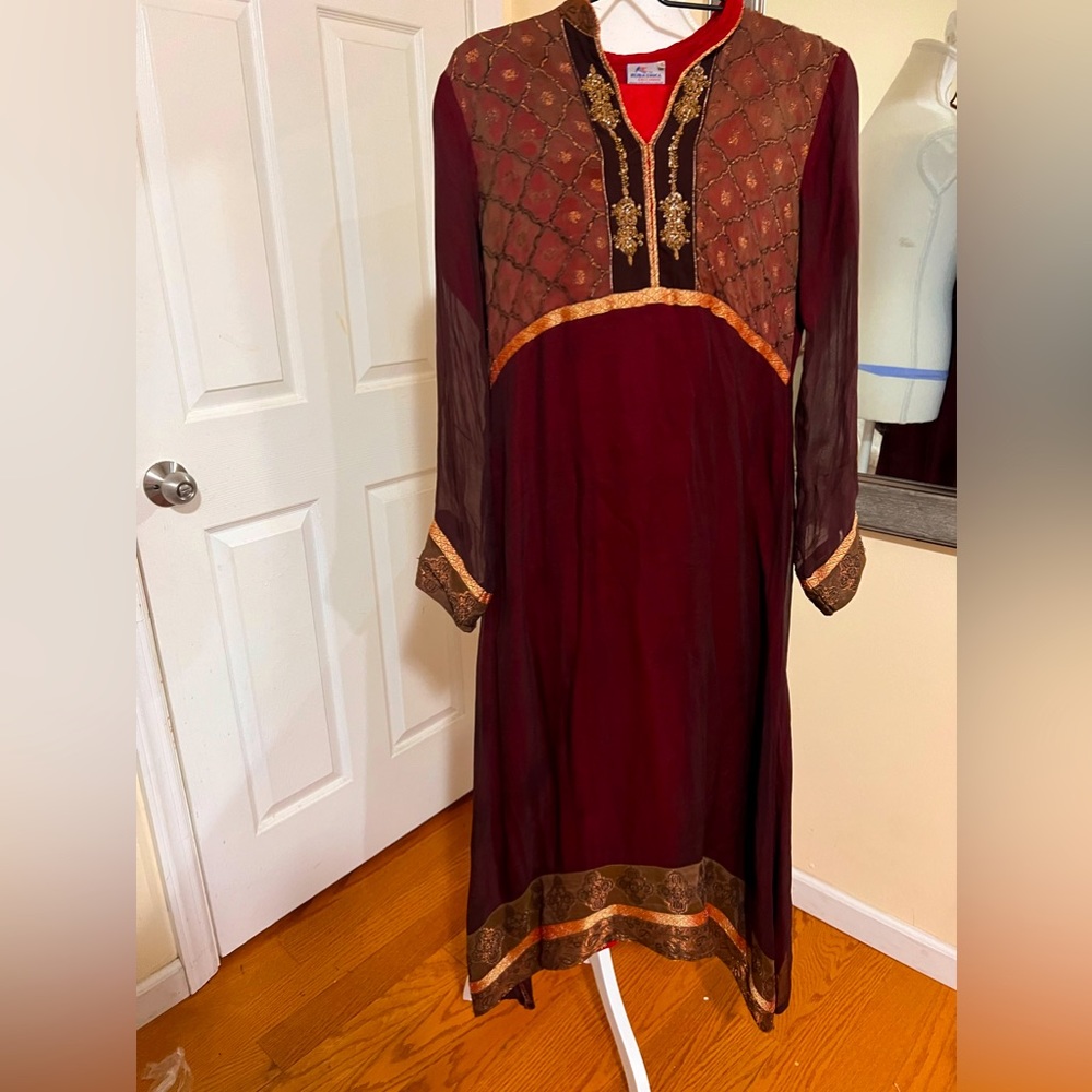 Traditional dress